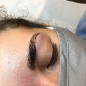 brow-lamination-and-tint-clapham-beauty-services-navs-beauty