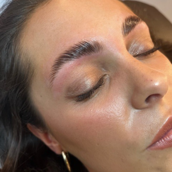 brow-lamination-clapham-london-beauty-services-navs-beauty