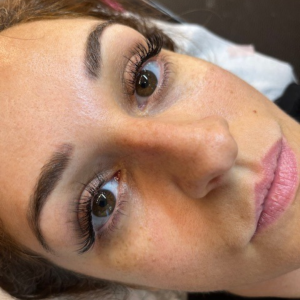 hybrid-lash-extensions-navs-beauty-clapham-south-london