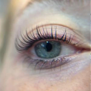 LVL Lash Lift & Tint